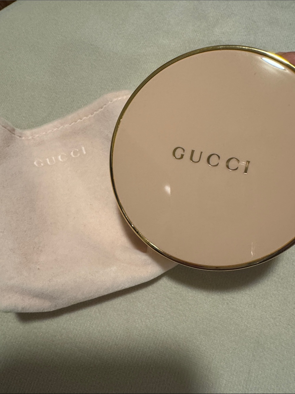 Gucci Poudre de Beauté Mat Naturel Beauty Powder 03